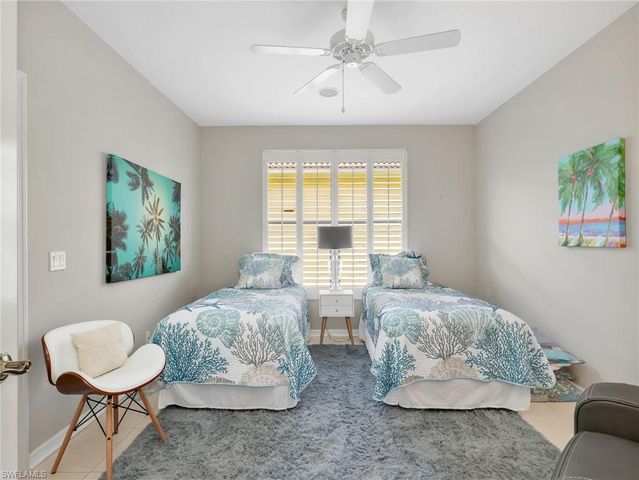 11163 Longshore WAY E, Naples, FL 34119