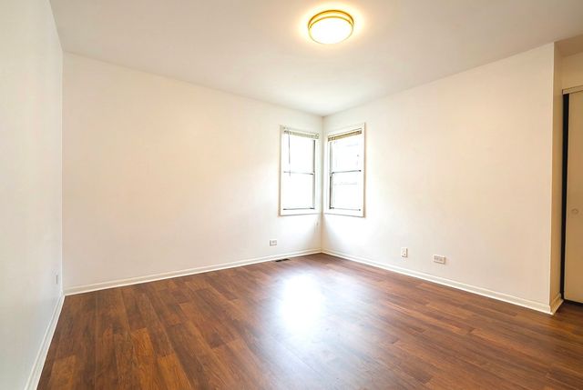 514 E Windgate Court 2D5, Arlington Heights, IL 60005
