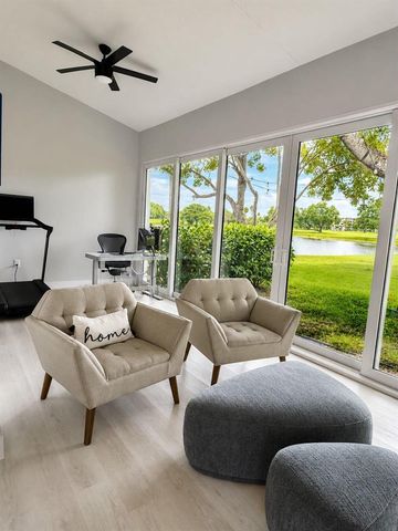 4103 Carriage Drive H4, Pompano Beach, FL 33069