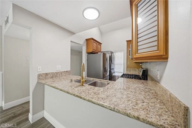 127 Lemon, Irvine, CA 92618