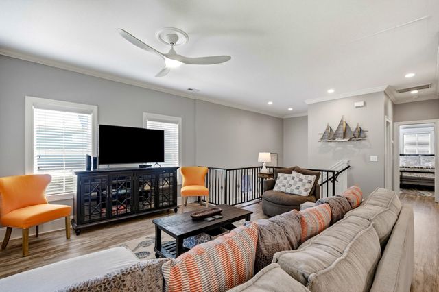 29 Sandlapper Way, Pawleys Island, SC 29585