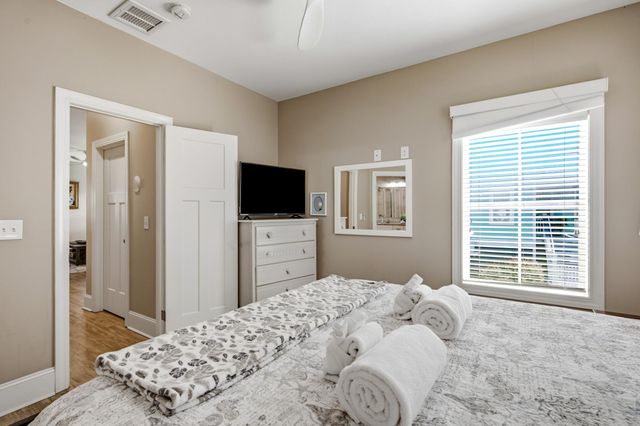 29 Sandlapper Way, Pawleys Island, SC 29585