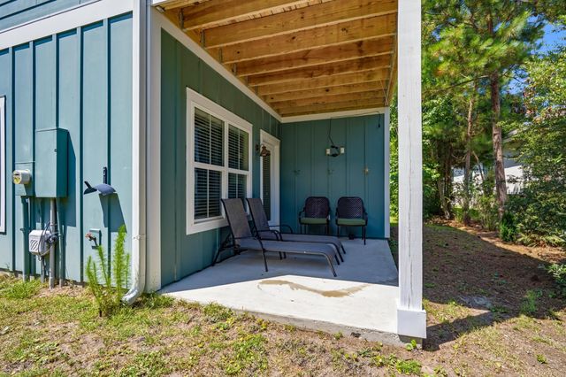 29 Sandlapper Way, Pawleys Island, SC 29585