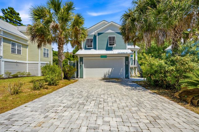 29 Sandlapper Way, Pawleys Island, SC 29585