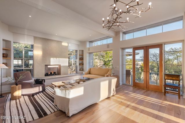 6482 N Ventana Canyon Drive, Tucson, AZ 85750