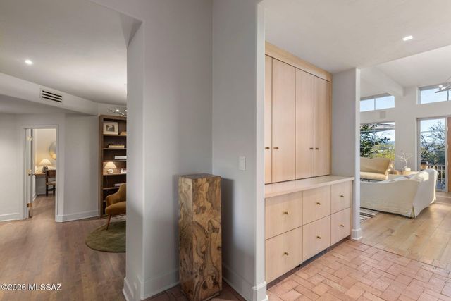 6482 N Ventana Canyon Drive, Tucson, AZ 85750