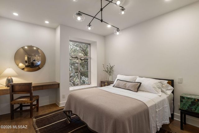 6482 N Ventana Canyon Drive, Tucson, AZ 85750