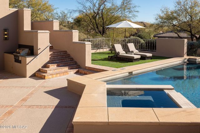 6482 N Ventana Canyon Drive, Tucson, AZ 85750