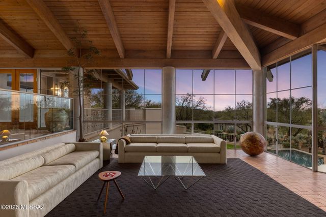 6482 N Ventana Canyon Drive, Tucson, AZ 85750