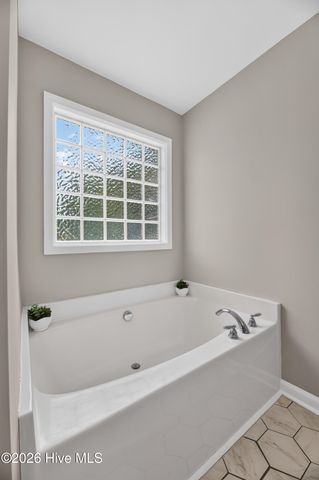 1049 Jade Lane, Winterville, NC 28590