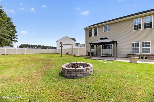 1049 Jade Lane, Winterville, NC 28590