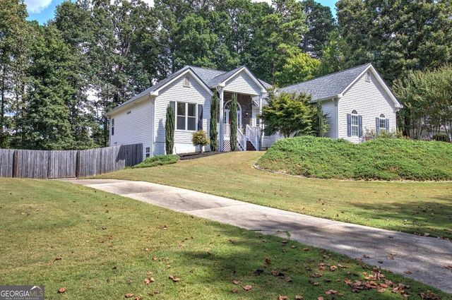 1082 Fieldstone Drive, Canton, GA 30114