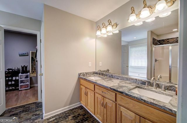 1082 Fieldstone Drive, Canton, GA 30114