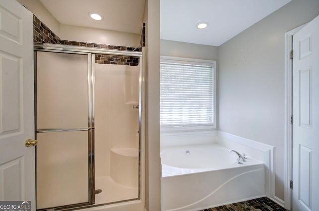 1082 Fieldstone Drive, Canton, GA 30114