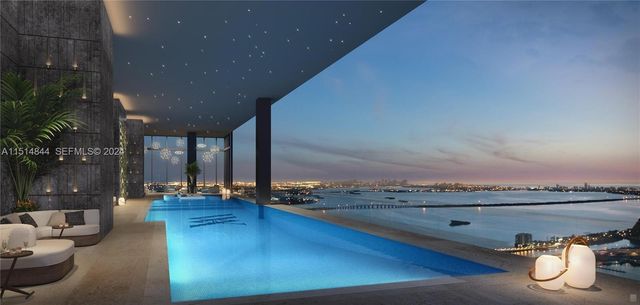 300 N Biscayne Boulevard 7501, Miami, FL 33132