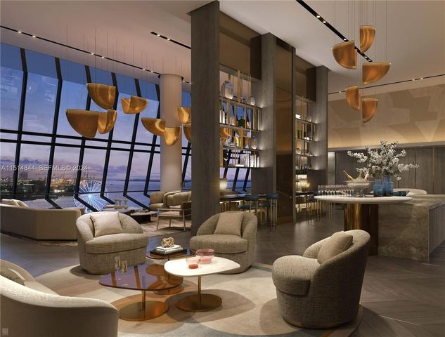 300 N Biscayne Boulevard 7501, Miami, FL 33132