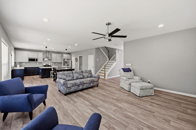 107 Dunmore Lane, Georgetown, KY 40324