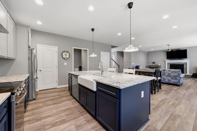 107 Dunmore Lane, Georgetown, KY 40324