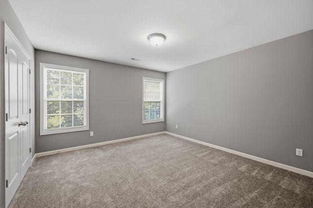 107 Dunmore Lane, Georgetown, KY 40324