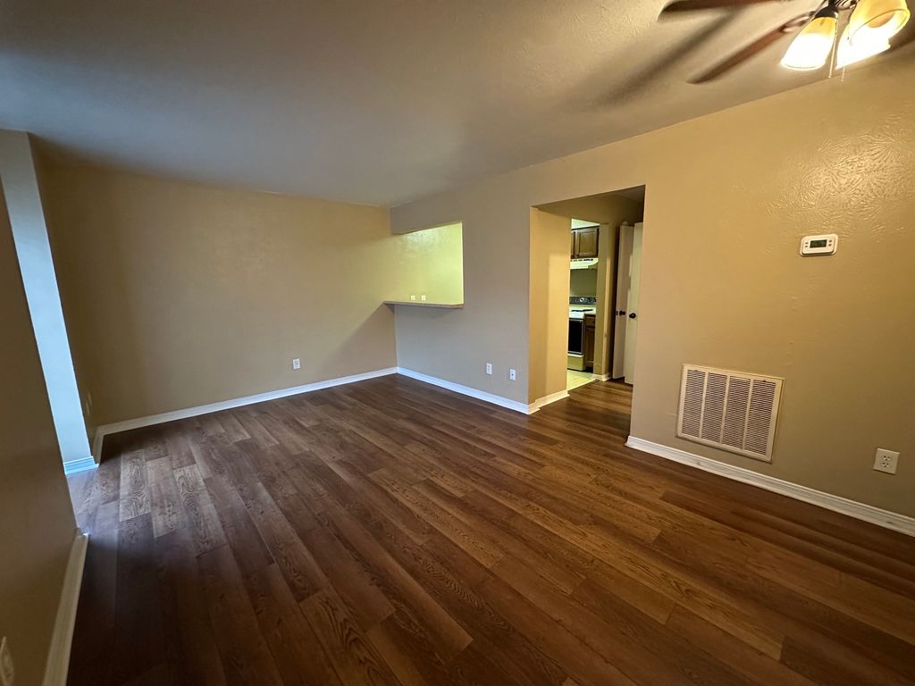 5705 E Texas Street 88, Bossier City, LA 71111