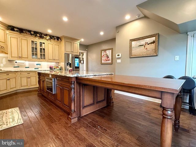 1032 SUNSET LANE, Bensalem, PA 19020