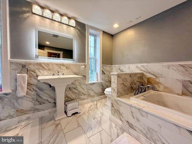 1032 SUNSET LANE, Bensalem, PA 19020