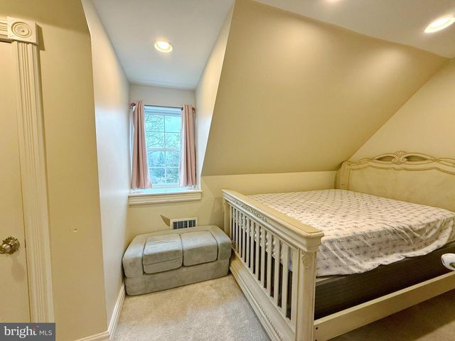 1032 SUNSET LANE, Bensalem, PA 19020