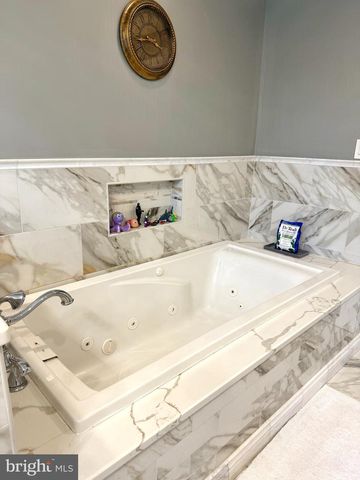 1032 SUNSET LANE, Bensalem, PA 19020