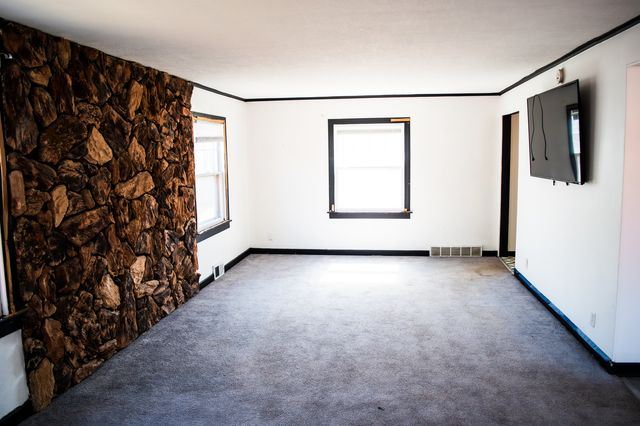 1613 20th Avenue, Rock Island, IL 61201