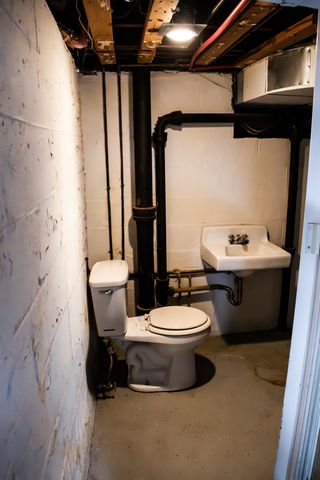 1613 20th Avenue, Rock Island, IL 61201