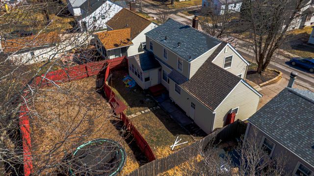 1613 20th Avenue, Rock Island, IL 61201