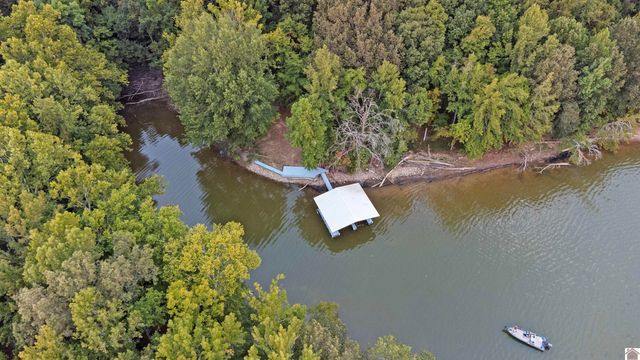 168 Gallant Rd, Eddyville, KY 42038