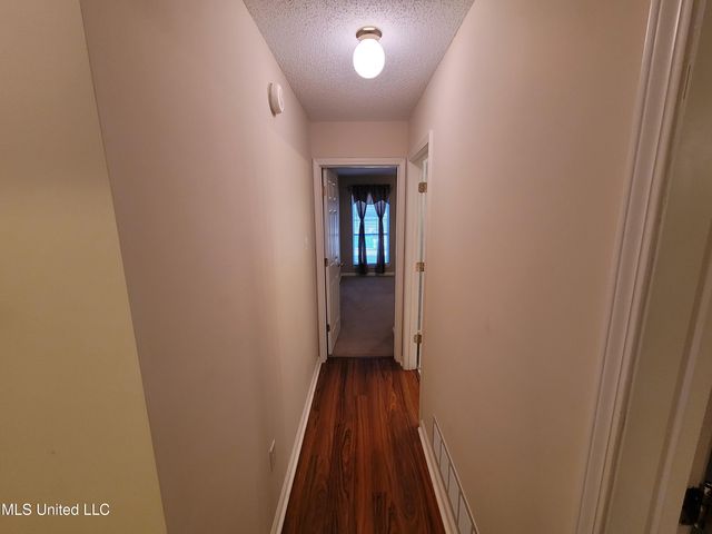 13165 Coldwater Drive, Olive Branch, MS 38654