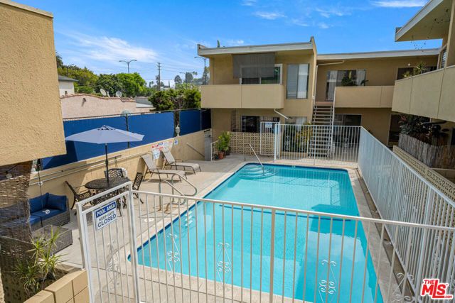 2050 Rodney Drive, Los Angeles, CA 90027