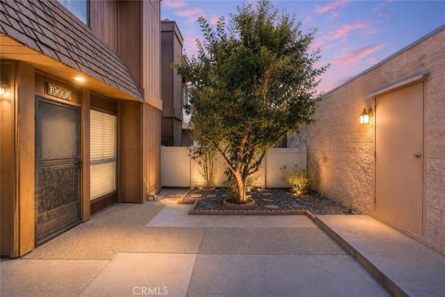 455 W Duarte Road 1, Arcadia, CA 91007