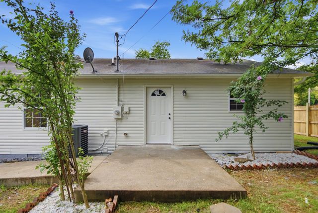 204 Green Street, Nicholasville, KY 40356