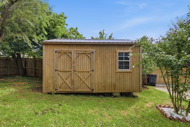 204 Green Street, Nicholasville, KY 40356
