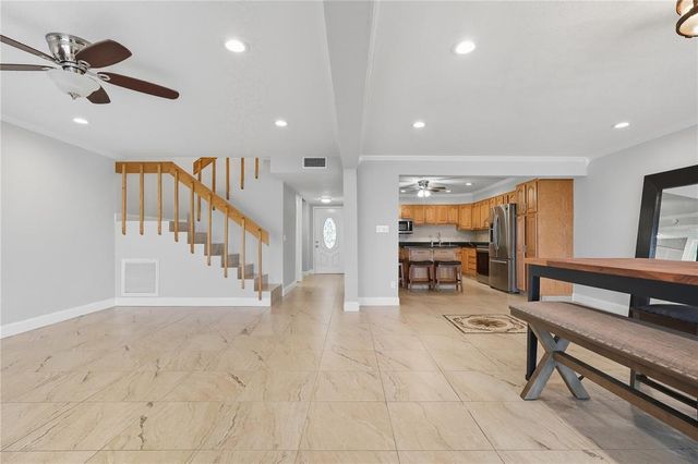 8717 BAY POINTE DRIVE, Tampa, FL 33615