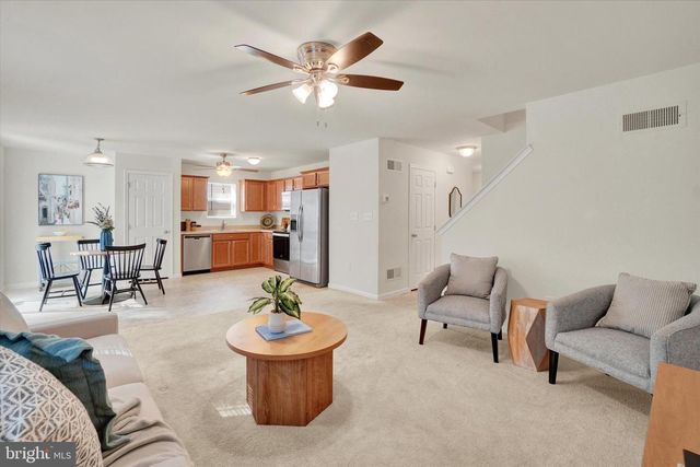 135 SUNBURY WAY, Red Lion, PA 17356