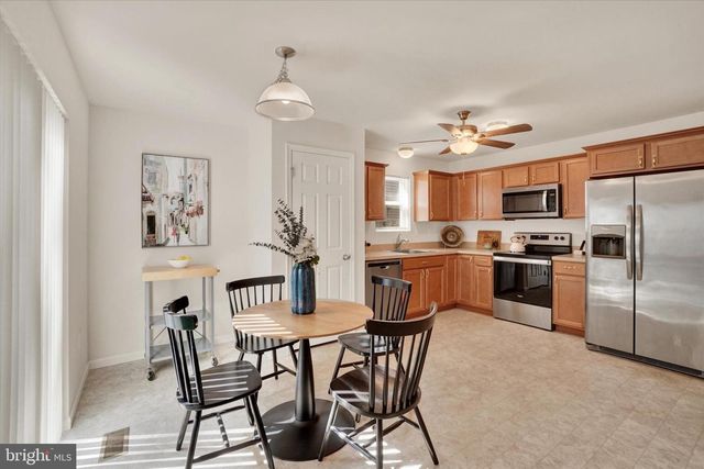 135 SUNBURY WAY, Red Lion, PA 17356