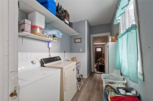 100 Broad Street, Lyons, NY 14489