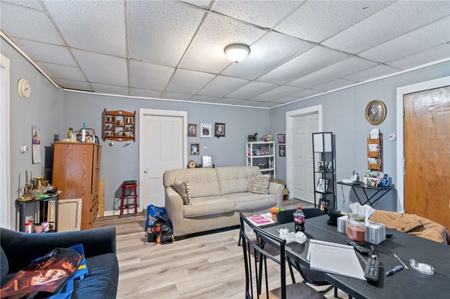 100 Broad Street, Lyons, NY 14489