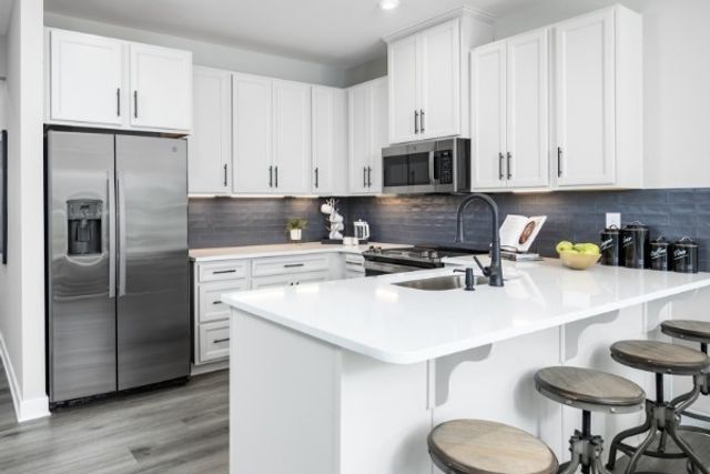 1099 Mountain View Dr F, Thompsons Station, TN 37179