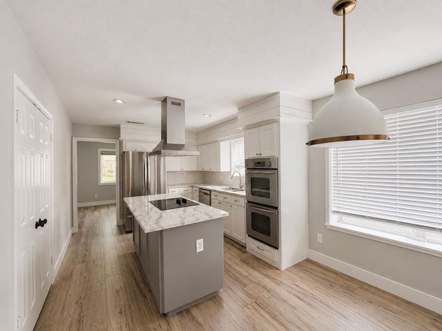 11642 Trailmont Drive, Houston, TX 77077