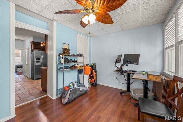 5537 Devonshire Avenue, St Louis, MO 63109