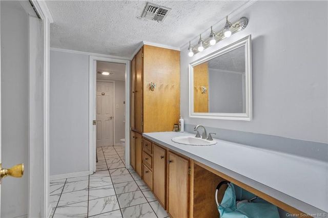 5148 Thompson Road, Sulphur, LA 70665