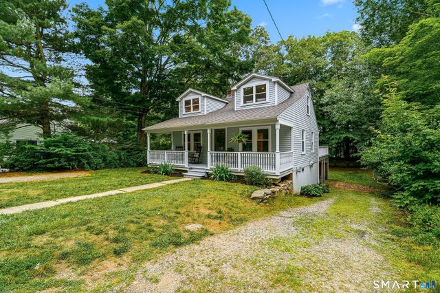 32 Sunset Terrace, Essex, CT 06426