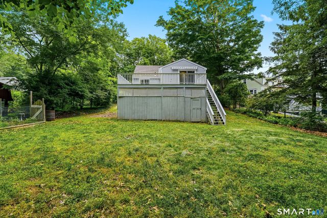 32 Sunset Terrace, Essex, CT 06426