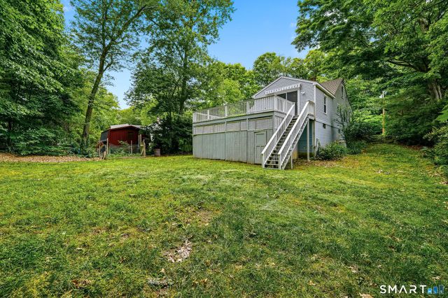 32 Sunset Terrace, Essex, CT 06426