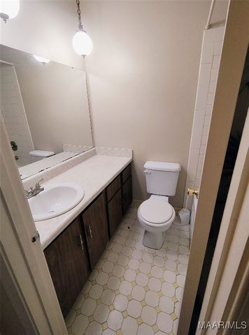 2112 COTTINGHAM Drive, Montgomery, AL 36106